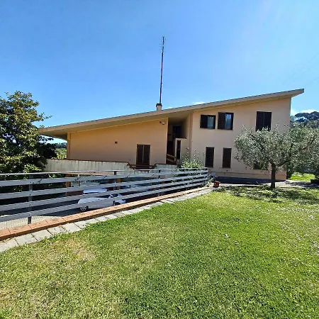 Oda ve Kahvaltı Verena, Casa Ferrari 3*